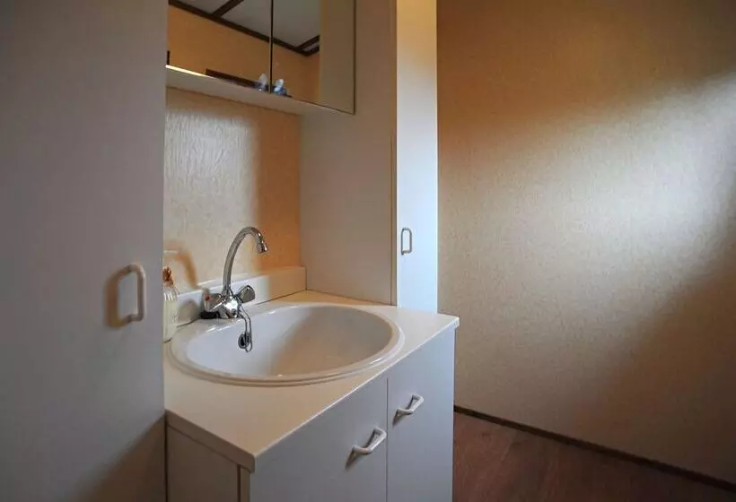 Chalet In Gerolstein With Forest