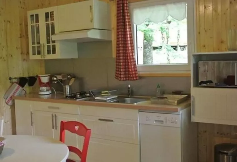 Hotelli Camping La Garenne