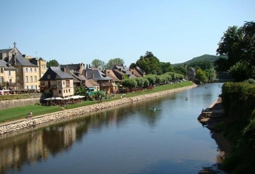 בית מלון כפרי Camping La Garenne