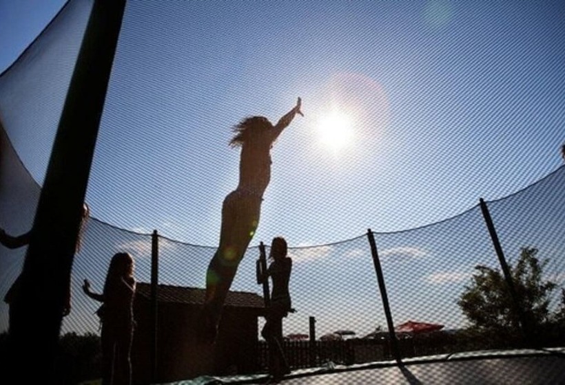 בית מלון כפרי Camping La Garenne