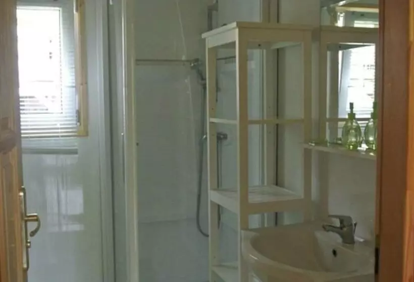 Hotelli Camping La Garenne