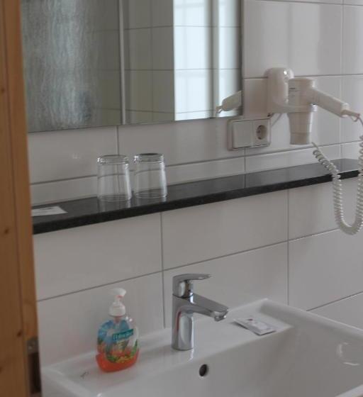 בית מלון כפרי Erlebnisgastronomie Lochmuhle