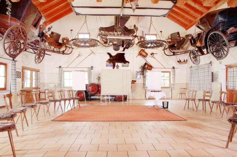 בית מלון כפרי Erlebnisgastronomie Lochmuhle