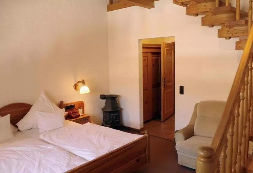 Hotelli Erlebnisgastronomie Lochmuhle