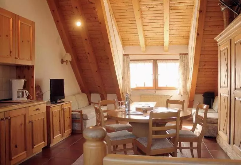 Hotelli Erlebnisgastronomie Lochmuhle