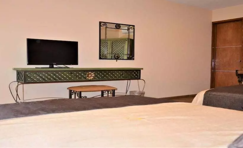 Hotelli Global Express Pachuca