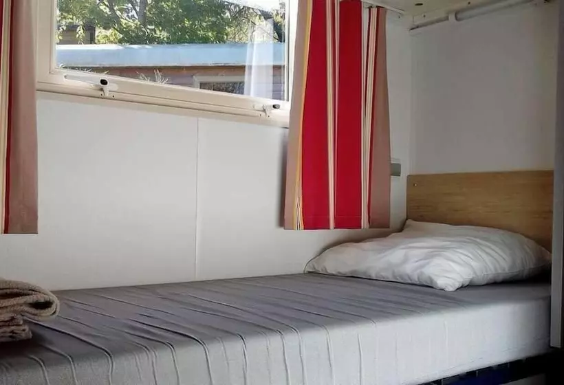 ホテル Huttopia Le Moulin