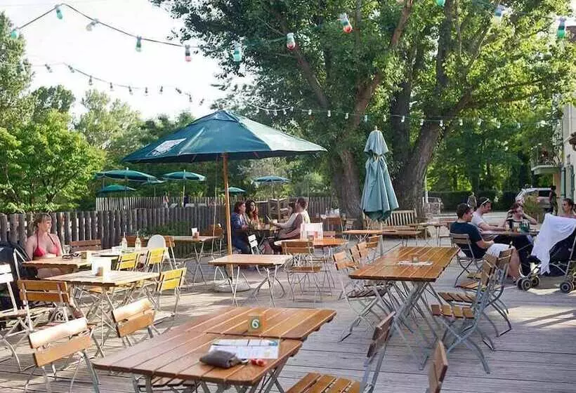 ホテル Huttopia Le Moulin