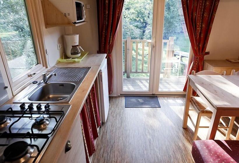 فندق Huttopia Le Moulin