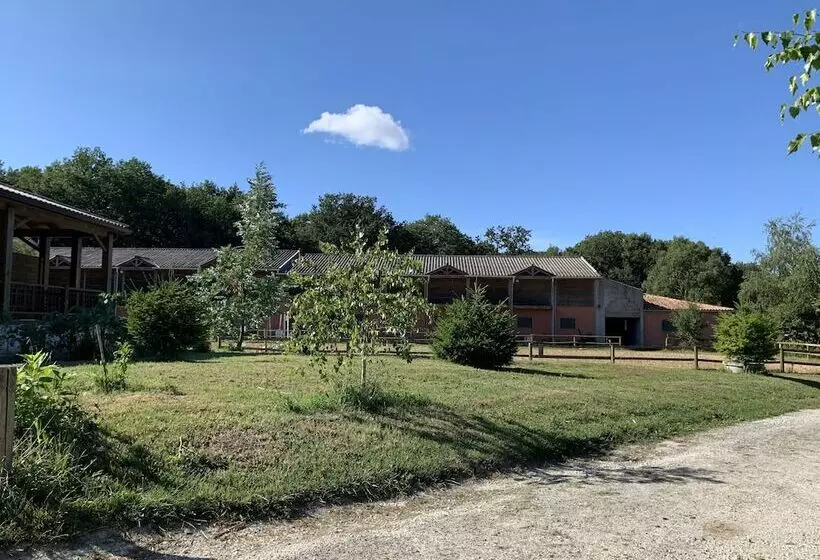 ホテル L Hacienda Villa Verdé