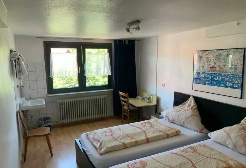 Hotelli Landgasthaus Klosterhof