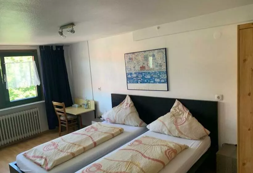 Hotelli Landgasthaus Klosterhof