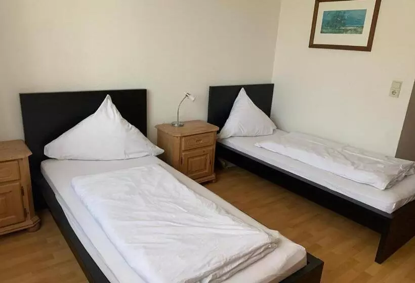 Hotelli Landgasthaus Klosterhof