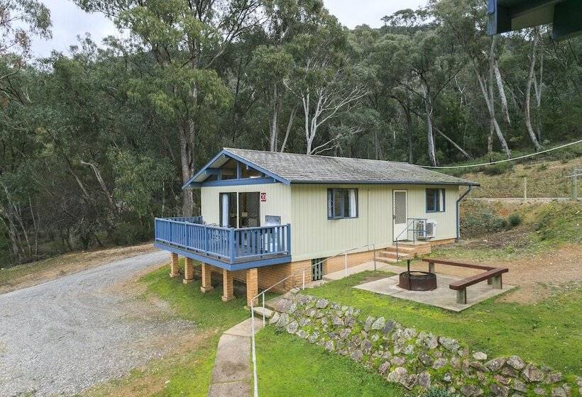 فندق Reflections Burrinjuck Waters Holiday Park