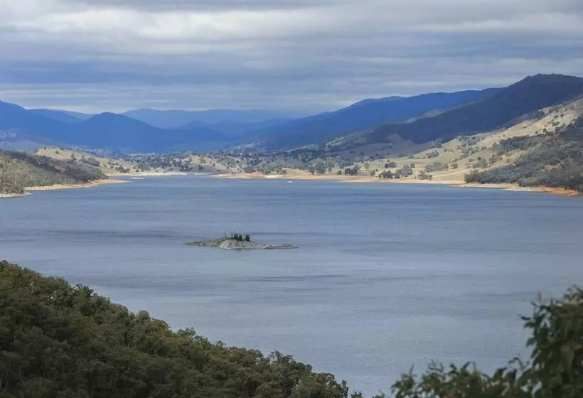 ホテル Reflections Burrinjuck Waters   Holiday Park