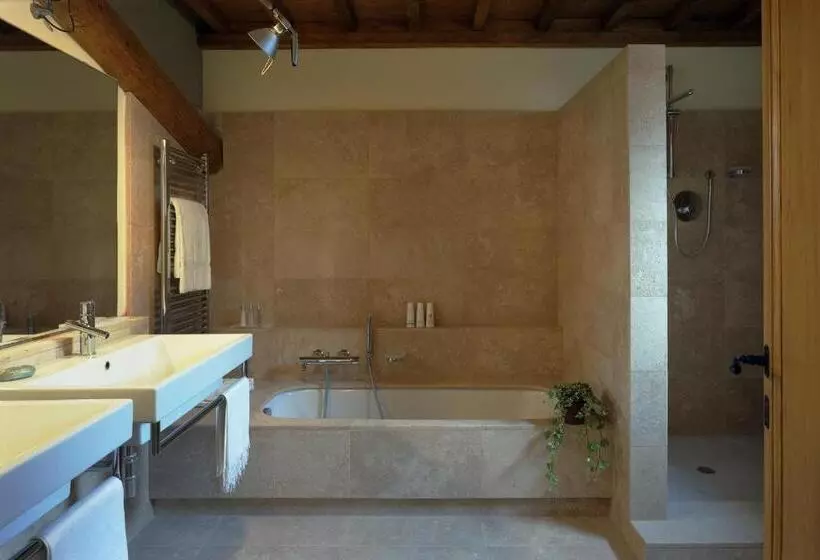 田舎風ホテル Fattoria Casamora   Suites