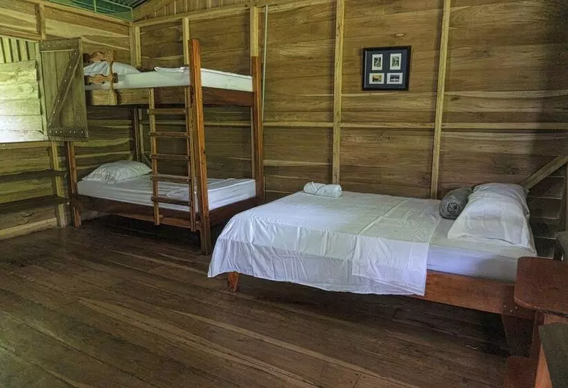 Maaseutuhotelli Oski Lodge