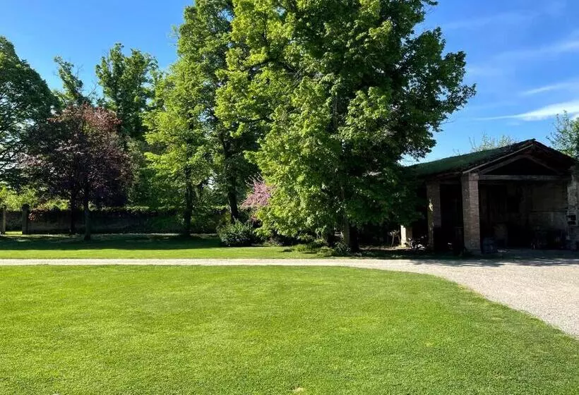 Maaseutuhotelli Palazzo Minelli