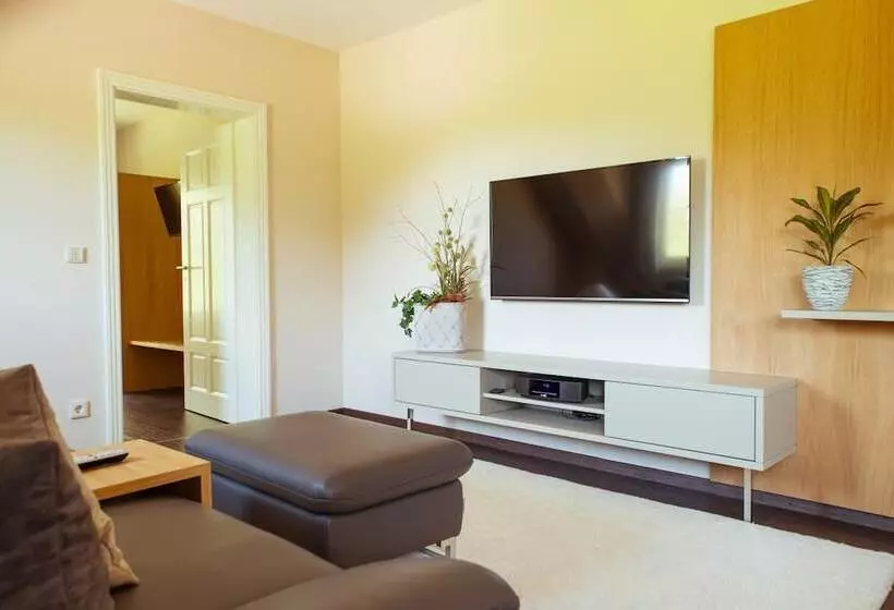 Hotelli Schrebenza Apartments & Natur