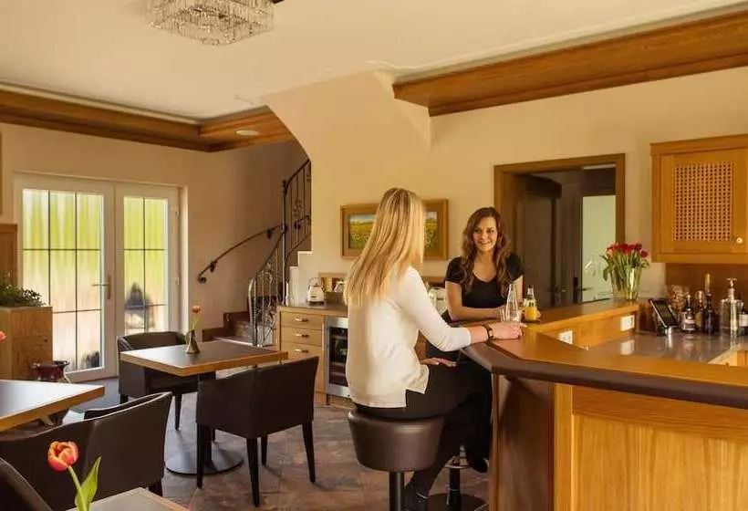 Hotelli Schrebenza Apartments & Natur