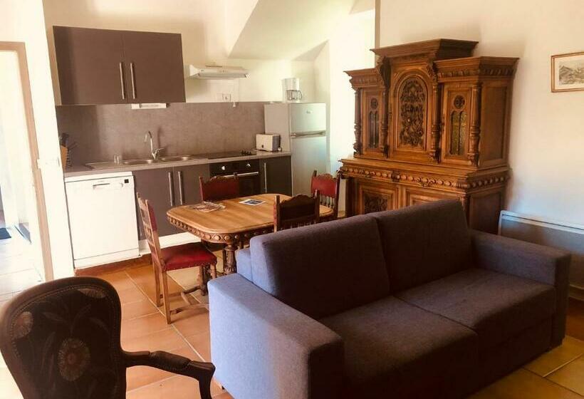 펜션 Le Château De Cambiaire