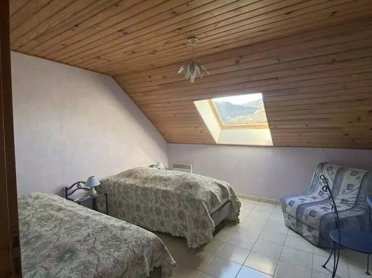 پانسیون Ferme Auberge Le Cochon Du Madres