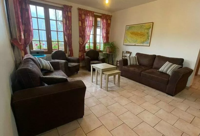 پانسیون Ferme Auberge Le Cochon Du Madres