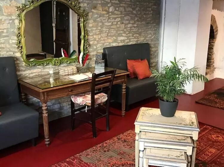 ペンション La Framboisine