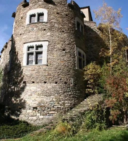 Majatalo Le Petit Coin De Maison Chante Lune