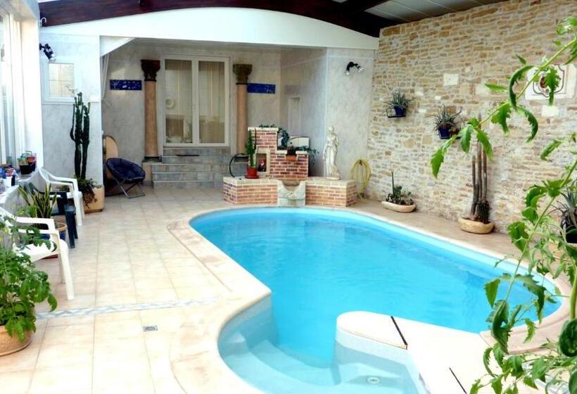 펜션 Le Relais De La Cure