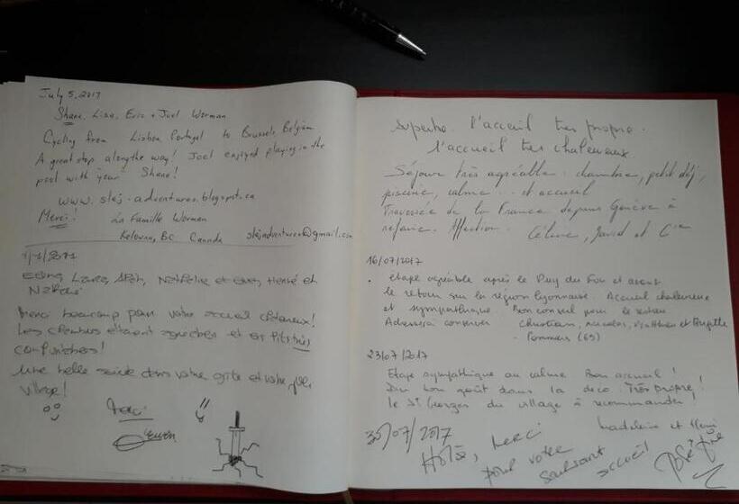 펜션 Le Relais De La Cure