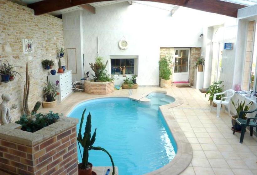 펜션 Le Relais De La Cure