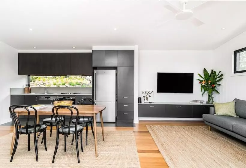 Your Luxury Escape   Carinya Cottage 3