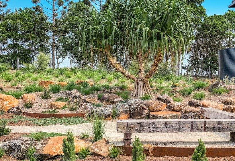 Your Luxury Escape Carinya Cottage 3