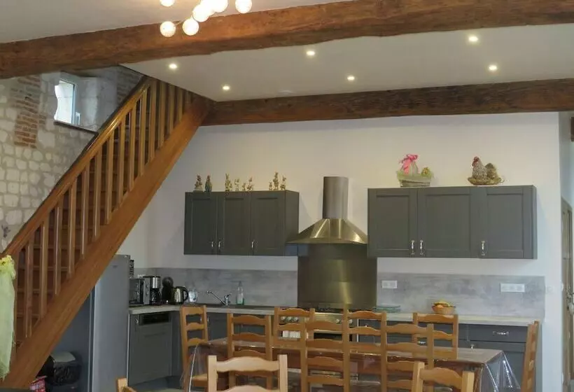 Aamiaismajoitus (B&B) Les Chambres De La Mare Aux Saules