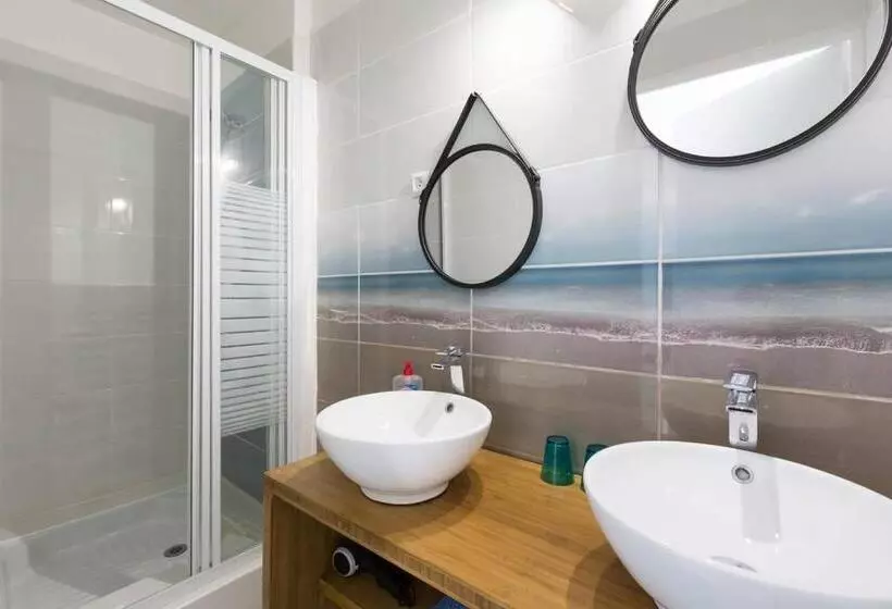 ベッドアンドブレックファースト Chambres D Hotes  Les Palmiers