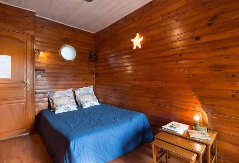 ベッドアンドブレックファースト Chambres D Hotes  Les Palmiers