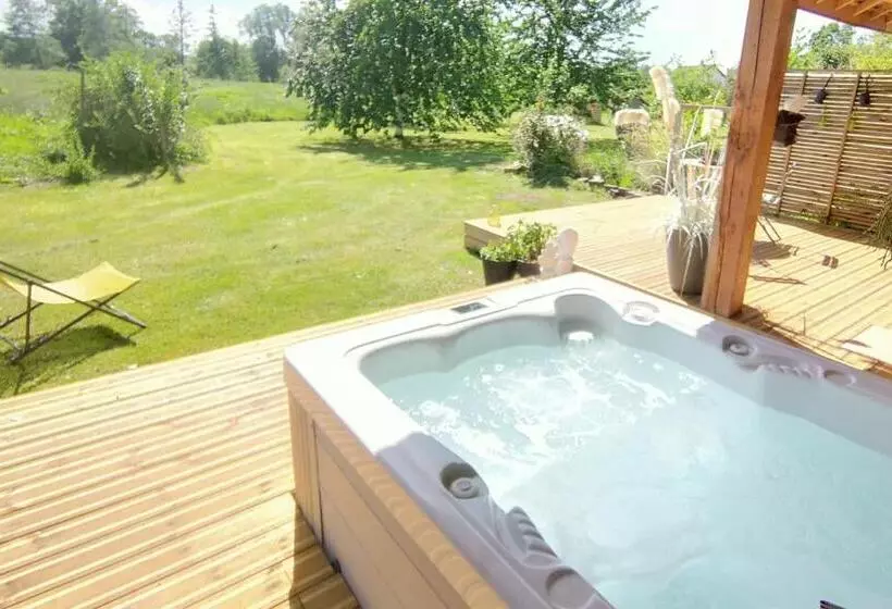 Aamiaismajoitus (B&B) Les Aires En Scènes Au Bord De L Eau