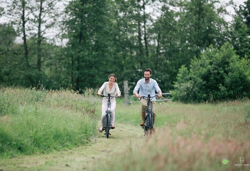ベッドアンドブレックファースト Les Aires En Scènes Au Bord De L Eau