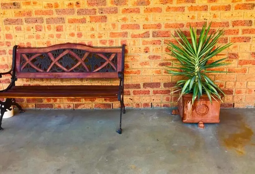 Broadford Sugarloaf Motel