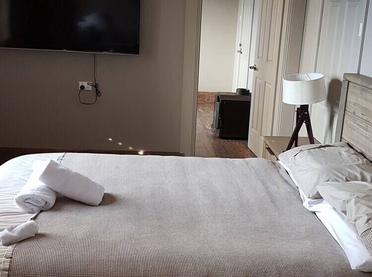 Hampton Halfway Hotel Motel