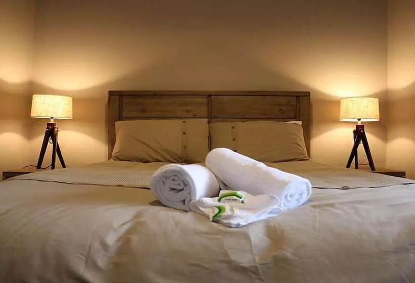 Hampton Halfway Hotel Motel