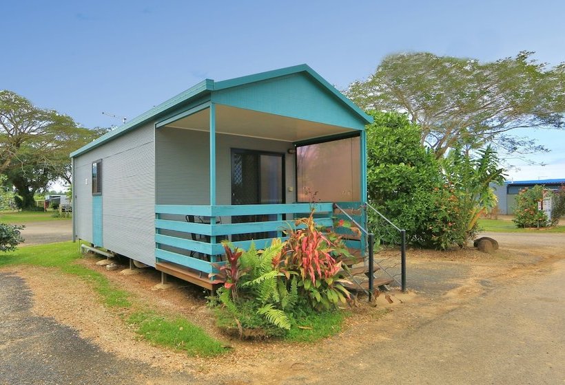 酒店 August Moon Caravan Park