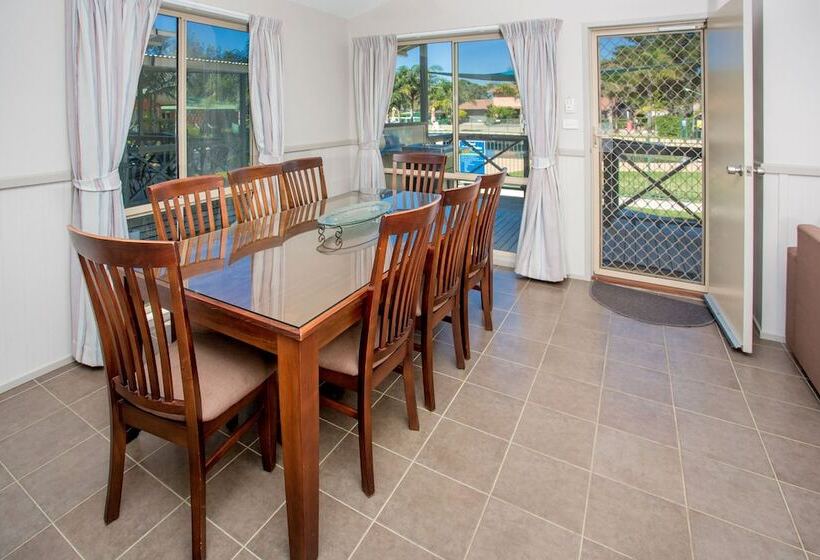 Hotel Big4 Moruya Heads Easts Dolphin Beach Holiday Park