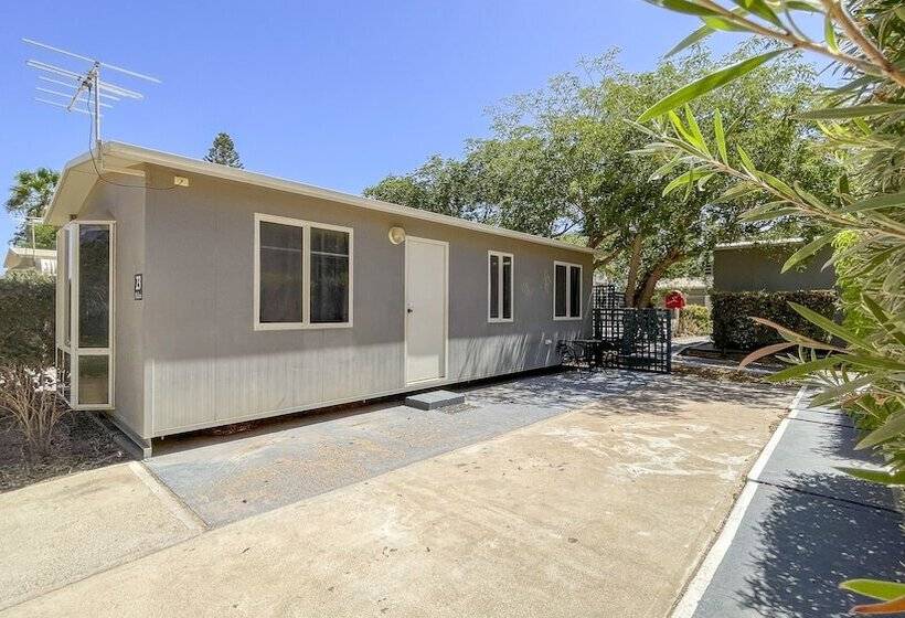 فندق Capricorn Holiday Park