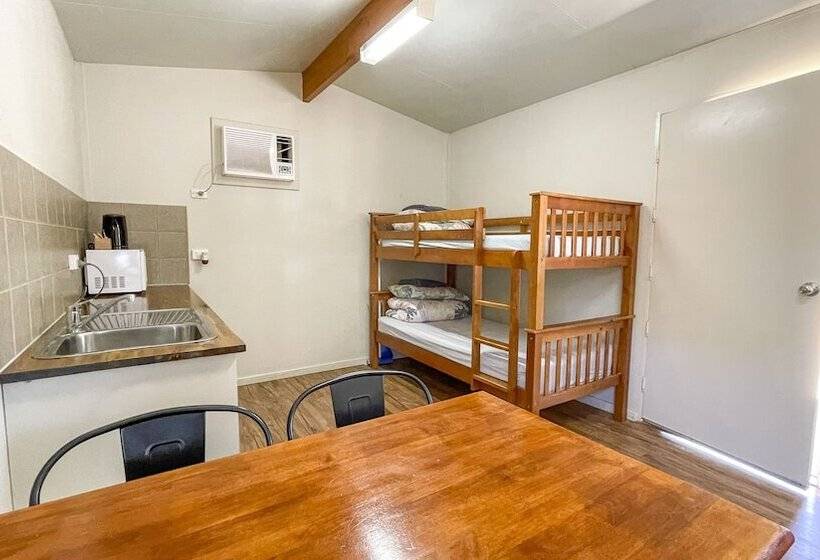 فندق Capricorn Holiday Park