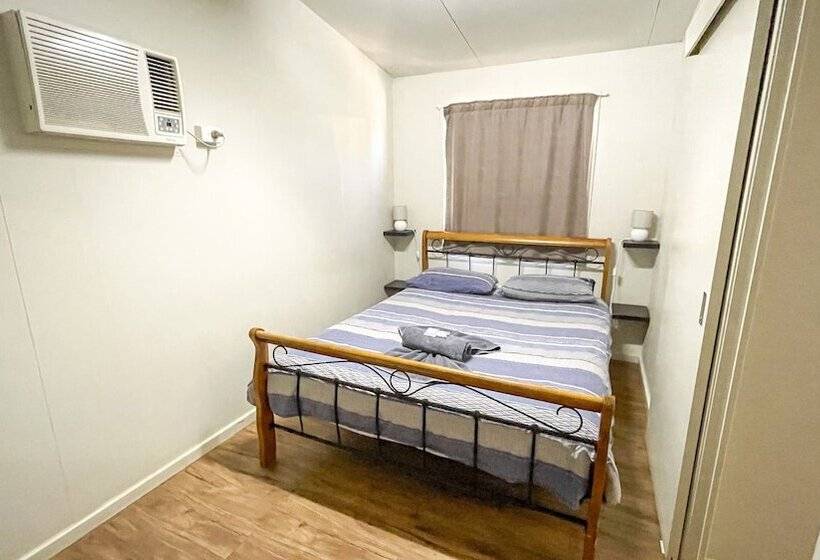 فندق Capricorn Holiday Park