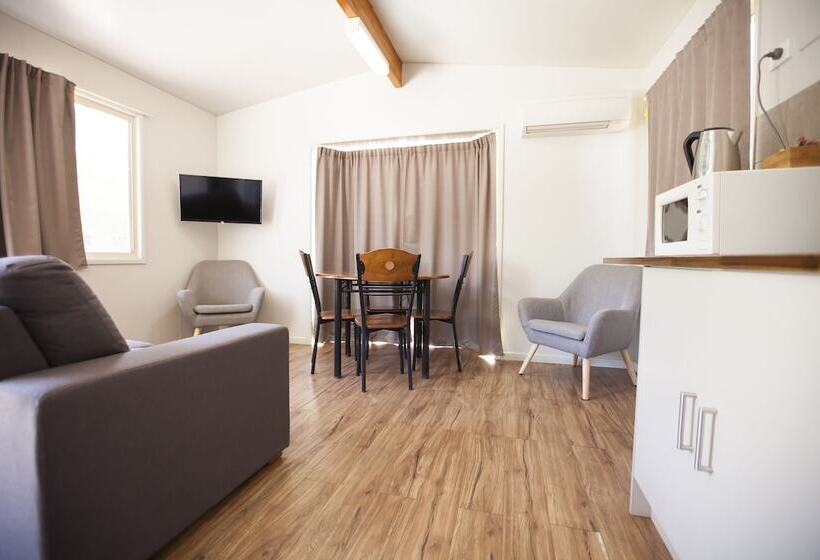 فندق Capricorn Holiday Park