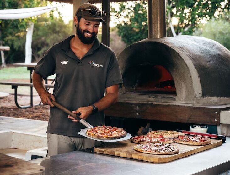 فندق Capricorn Holiday Park