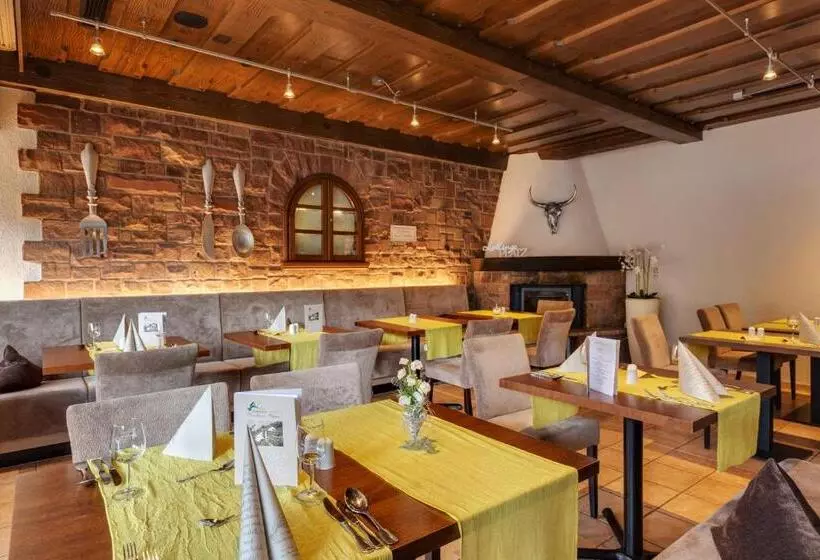 Hotelli Die Kleine Blume